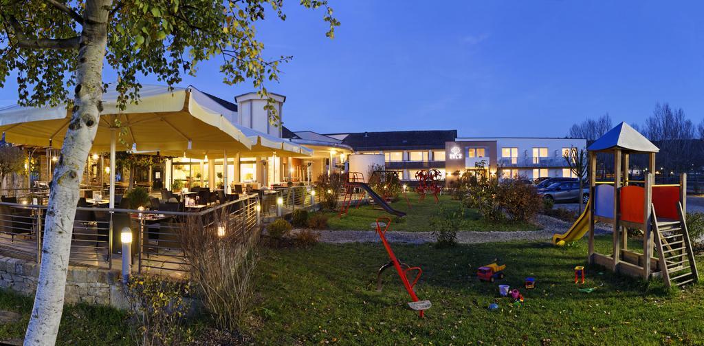 Boutique Hotel Erla Щубенберг Екстериор снимка